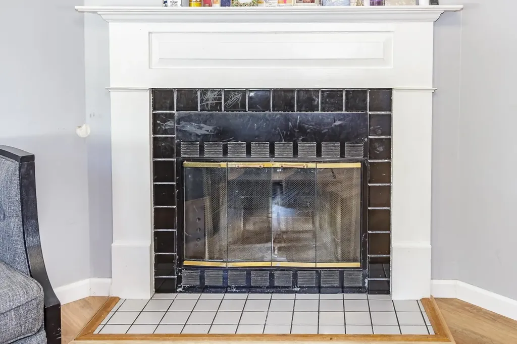 395 Brent Street Manchester NH 03103