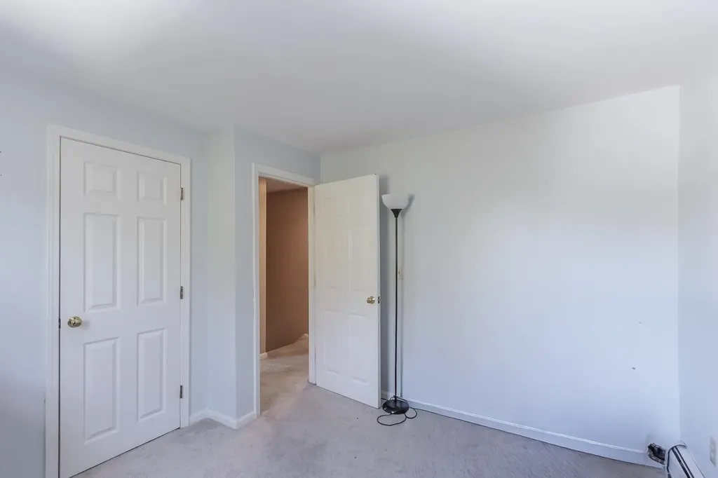 395 Brent Street Manchester NH 03103