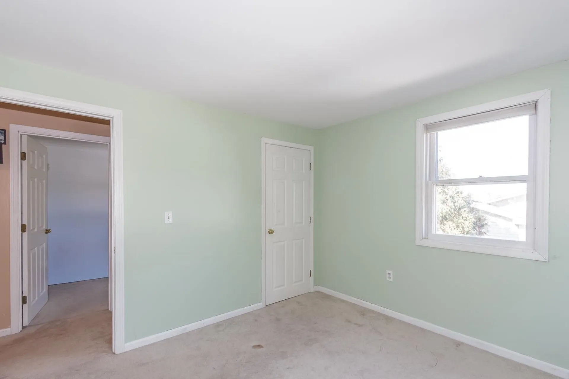 395 Brent Street Manchester NH 03103