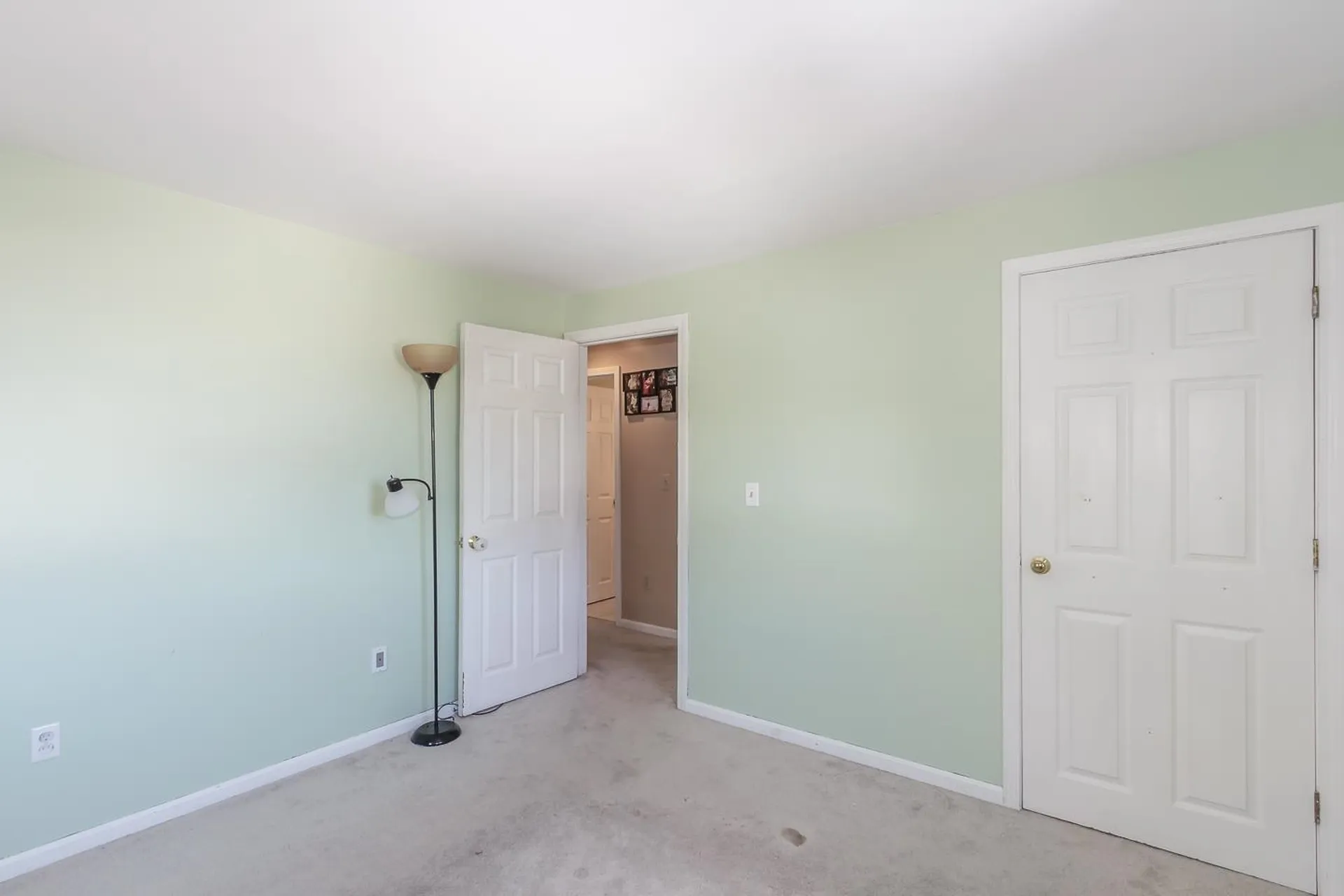 395 Brent Street Manchester NH 03103