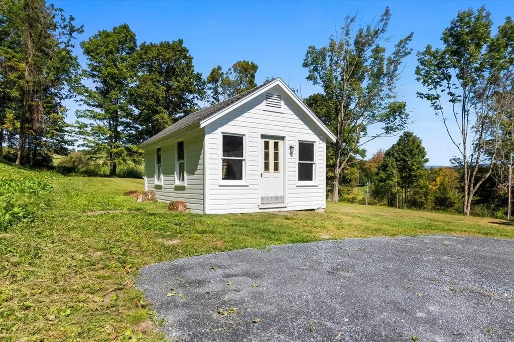 130 Ipan Road Shaftsbury VT 05257