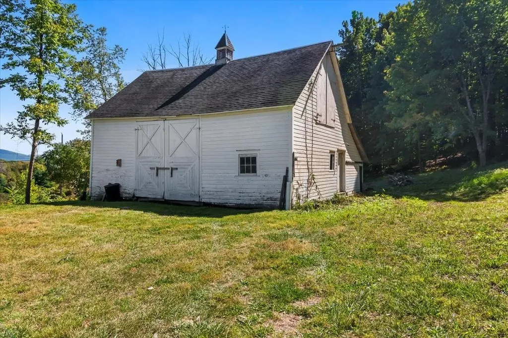 130 Ipan Road Shaftsbury VT 05257