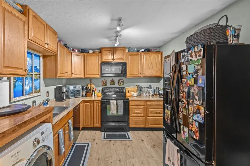 98 - 100 Ritchie Avenue Milton VT 05468