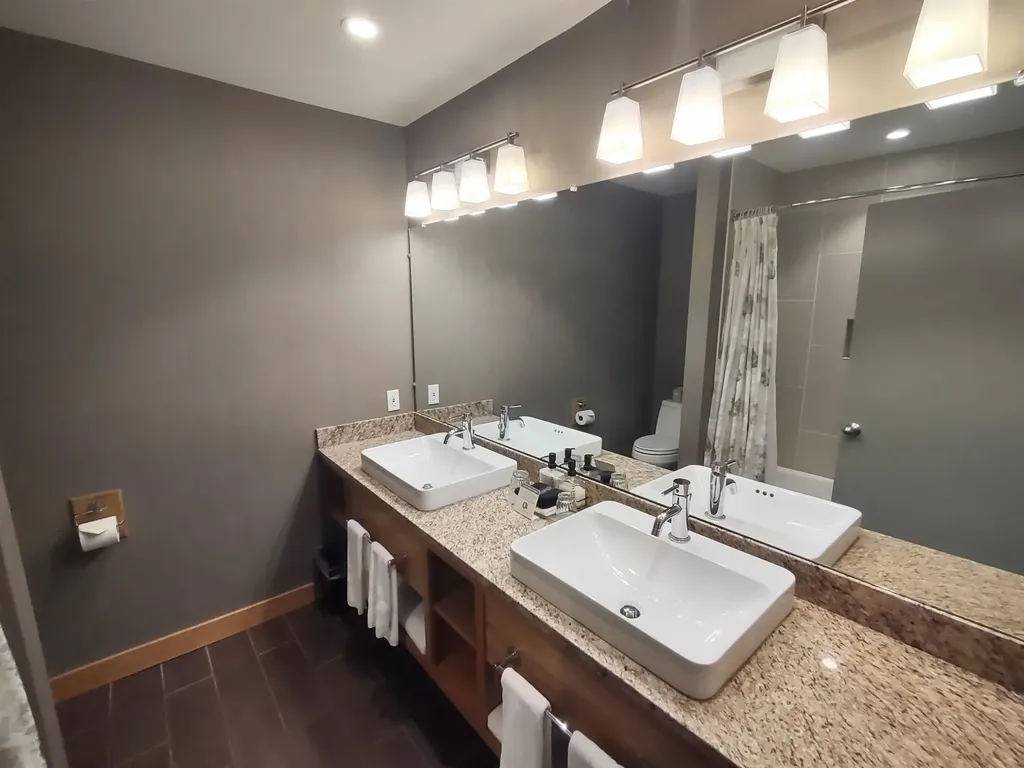 228 East Mountain Road Killington VT 05751