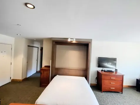 228 East Mountain Road Killington VT 05751