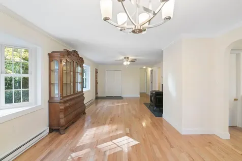 85 Stockwell Drive Brattleboro VT 05301