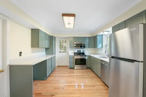 85 Stockwell Drive Brattleboro VT 05301