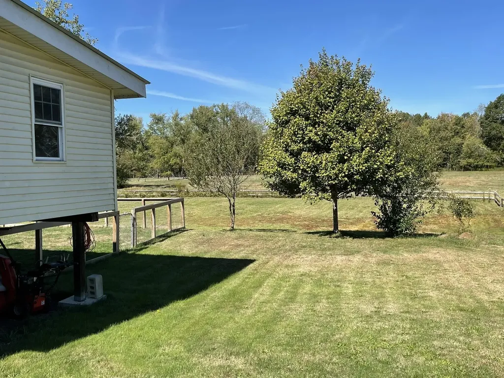 19 Back Ashuelot Road Winchester NH 03470