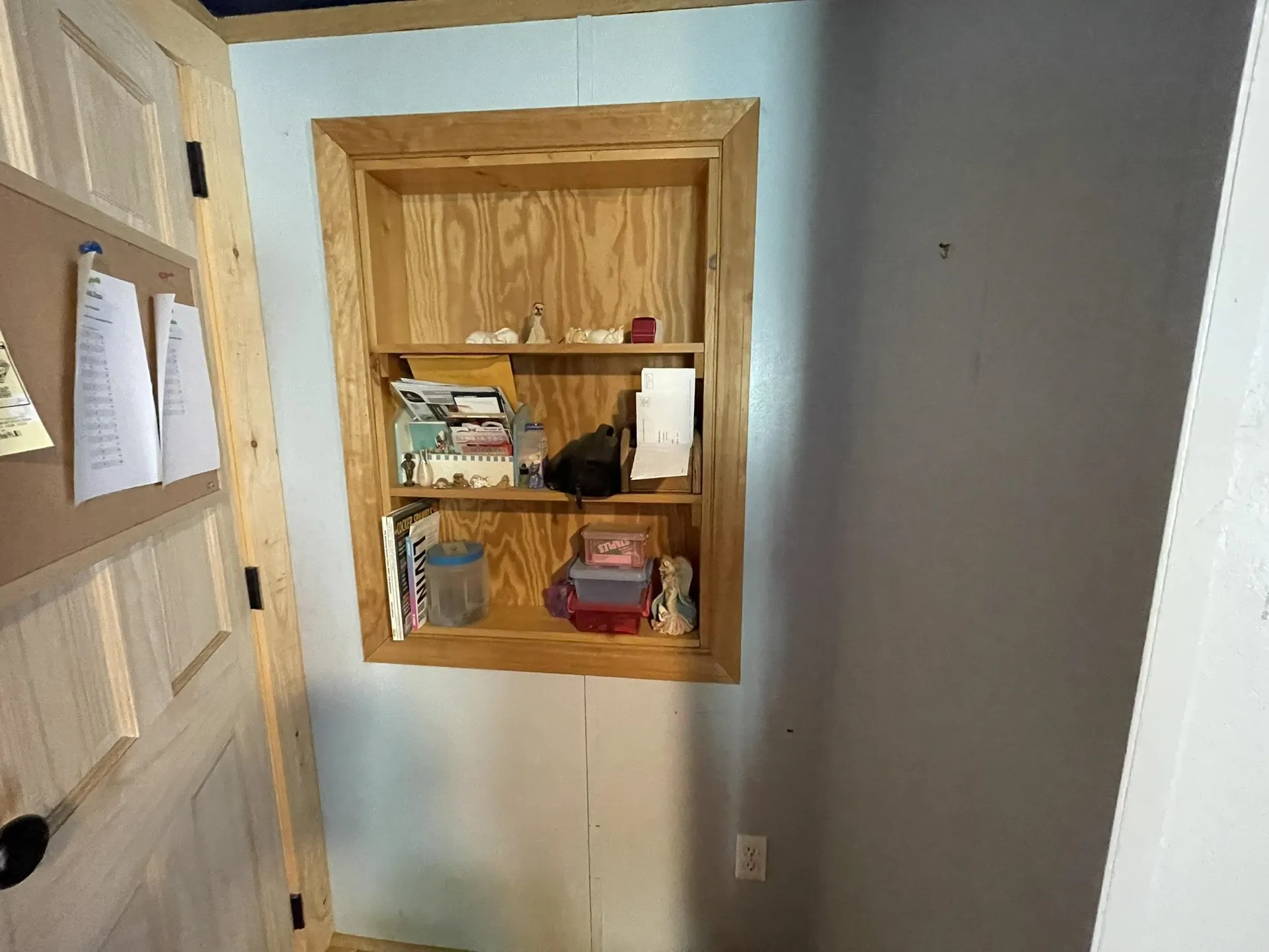 19 Back Ashuelot Road Winchester NH 03470