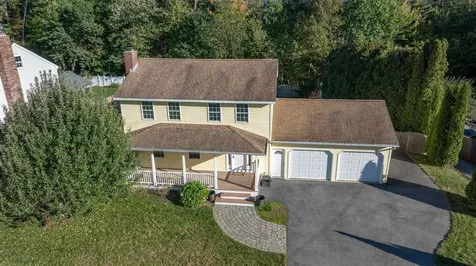 34 Taschereau Boulevard Nashua NH 03062