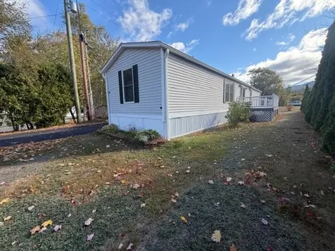 11 Libby Street Gorham NH 03581