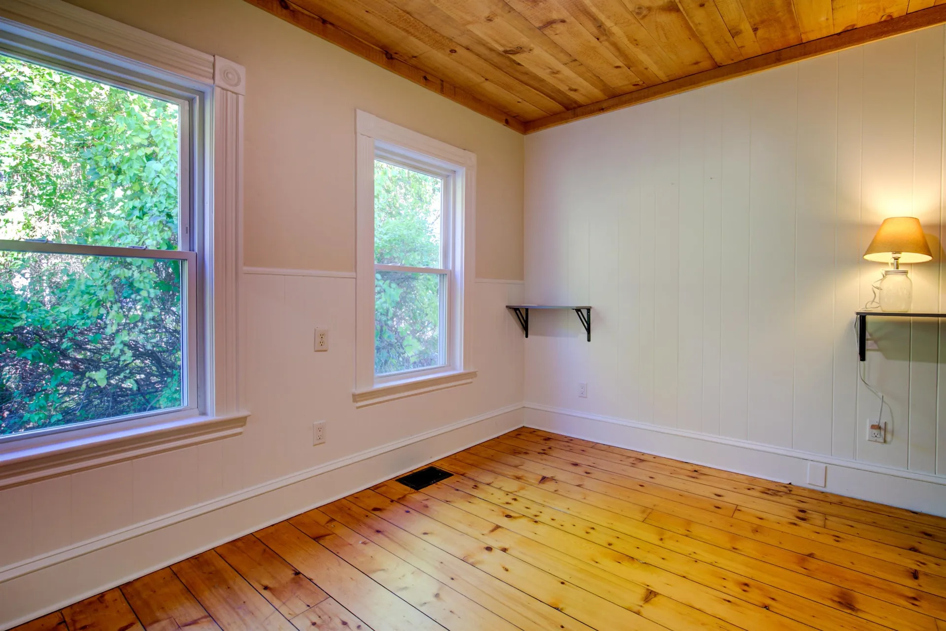 73 Dinsmore Road Conway NH 03860