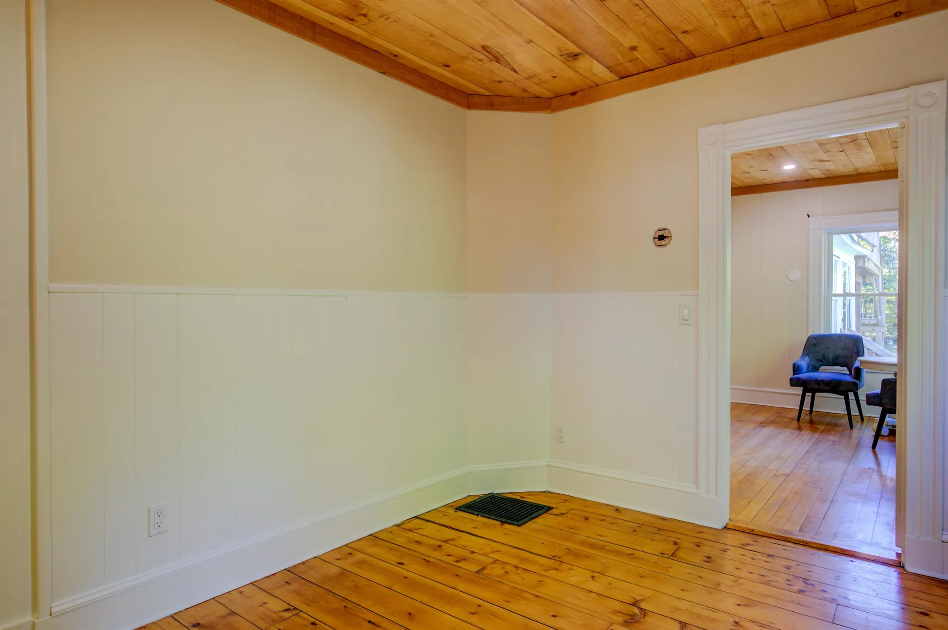 73 Dinsmore Road Conway NH 03860