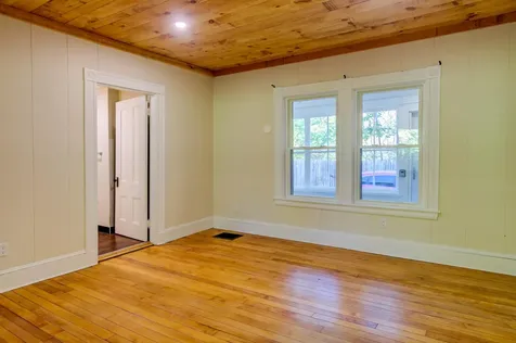 73 Dinsmore Road Conway NH 03860