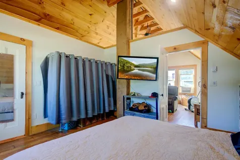 73 Dinsmore Road Conway NH 03860