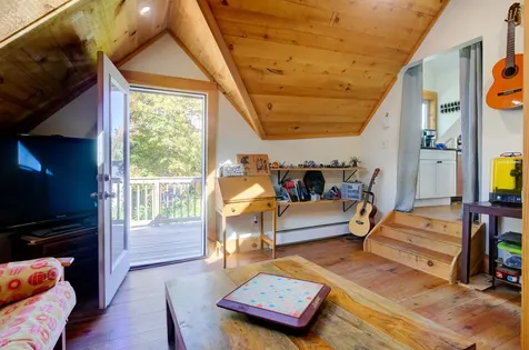 73 Dinsmore Road Conway NH 03860