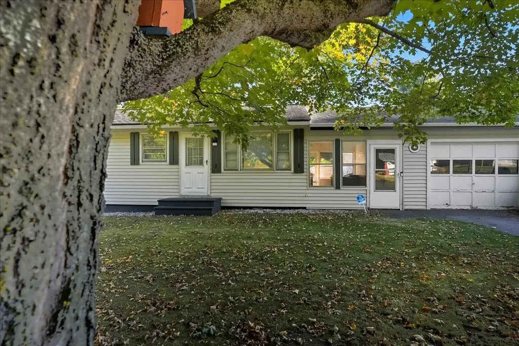 45 Lake Road Milton VT 05468