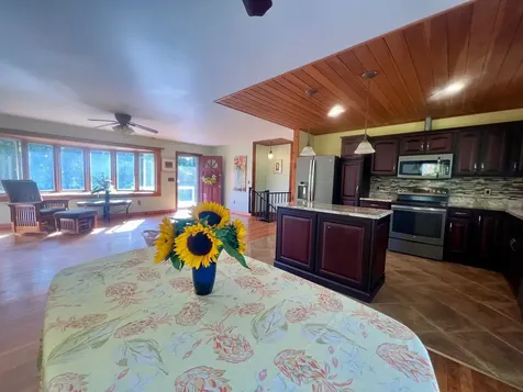 91 Sunny Acres Road Brattleboro VT 05301