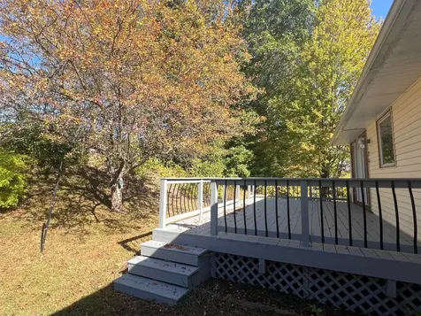 91 Sunny Acres Road Brattleboro VT 05301