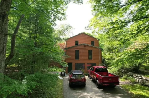 4 Bartlett Road Durham NH 03824