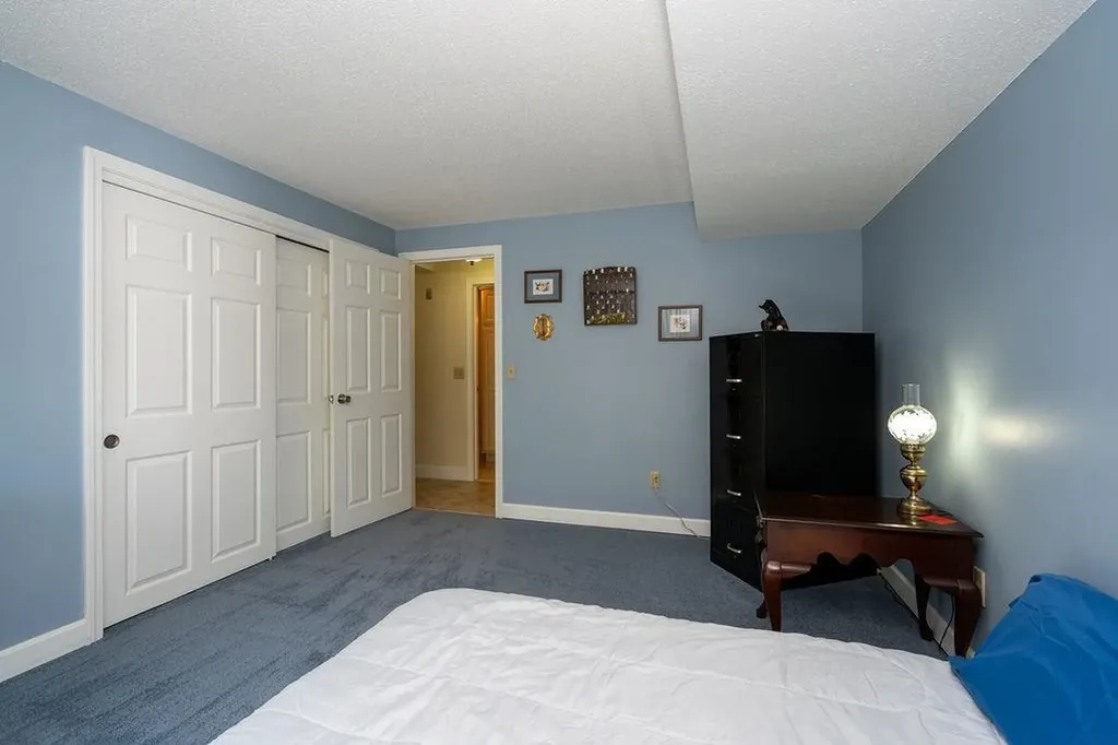 73 Bluestone Drive Nashua NH 03060