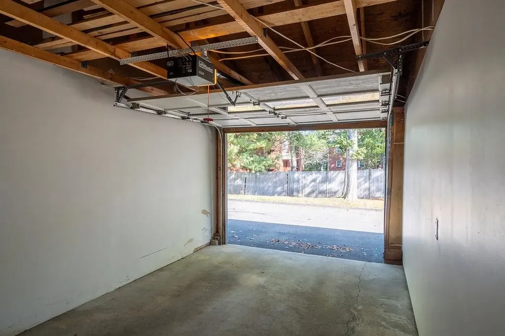 73 Bluestone Drive Nashua NH 03060