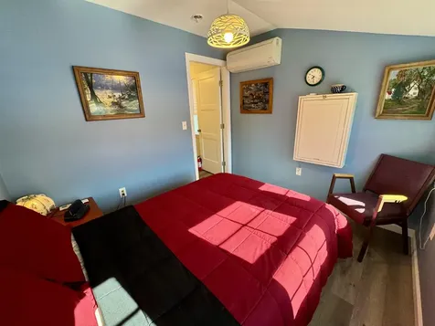 318 Round Pond Lane Newbury VT 05051