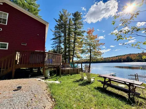 318 Round Pond Lane Newbury VT 05051