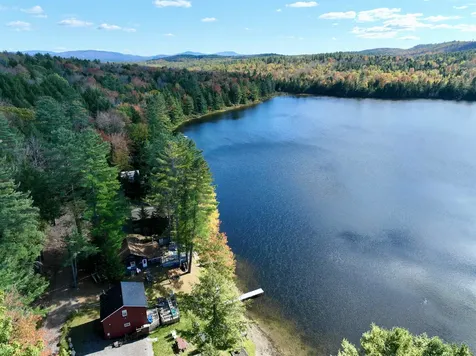 318 Round Pond Lane Newbury VT 05051