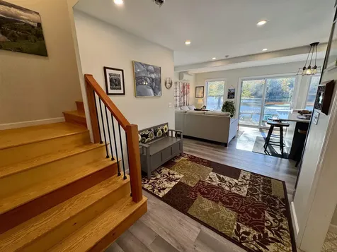 318 Round Pond Lane Newbury VT 05051