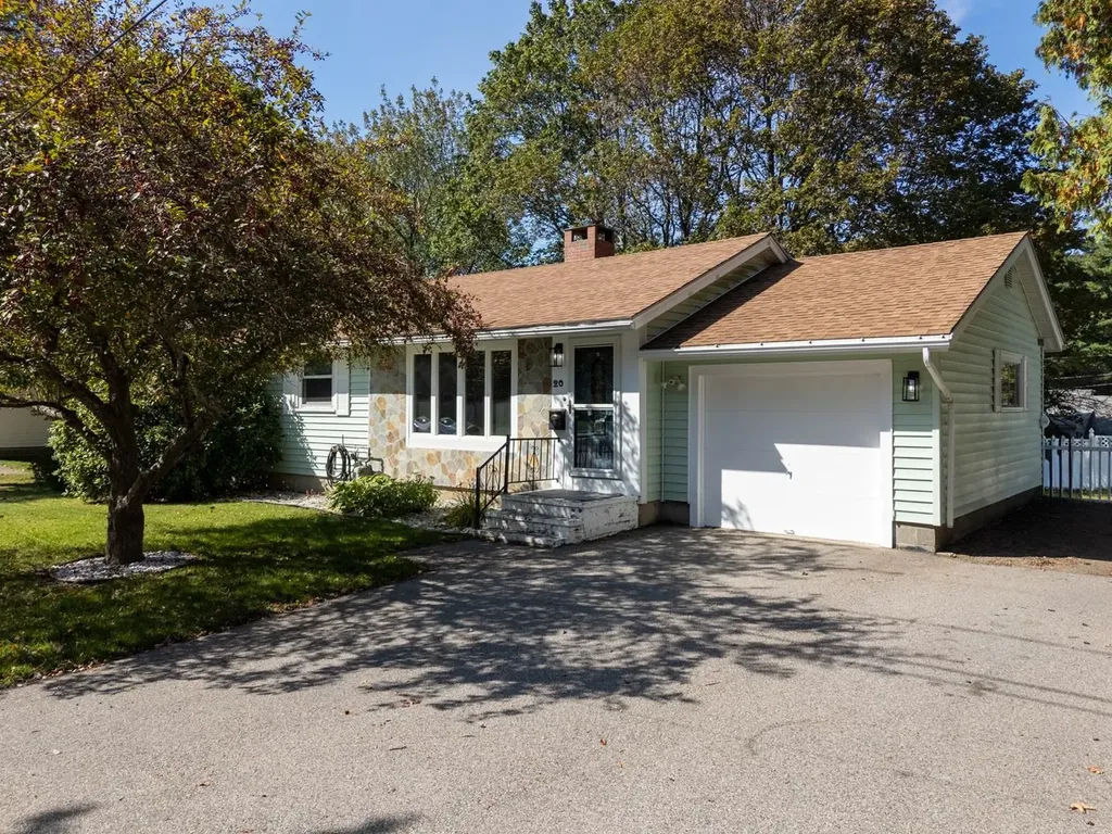 20 Josephine Drive Hampton NH 03842