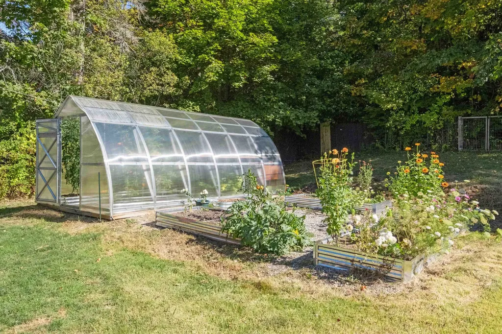 151 Cheney Street Newport NH 03773