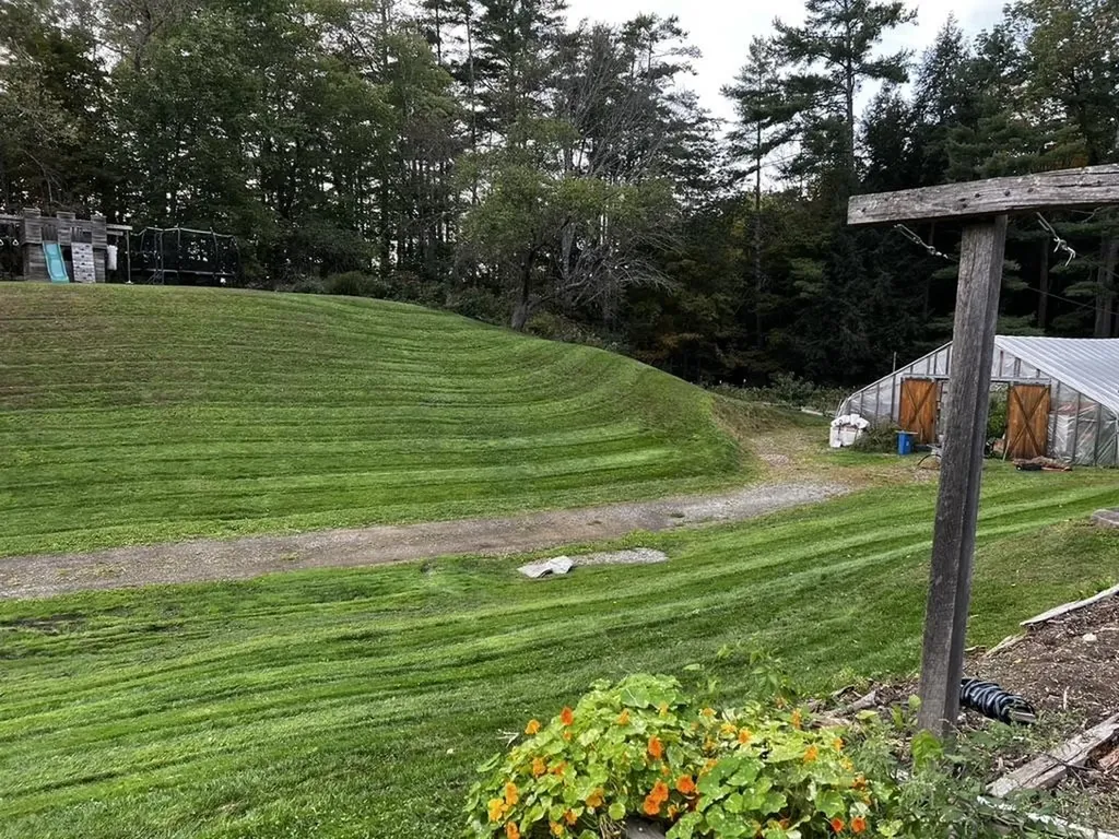 95 Middletown Road Londonderry VT 05155