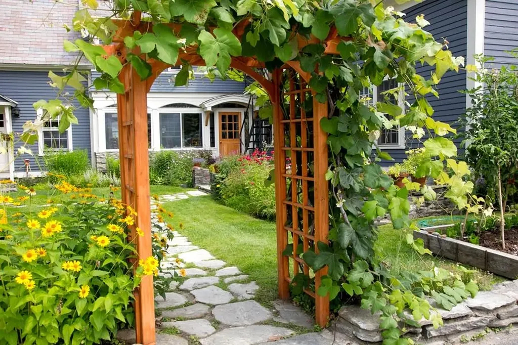 95 Middletown Road Londonderry VT 05155