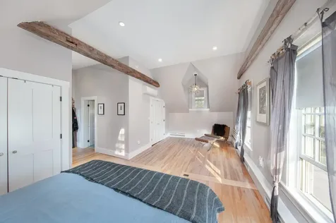 95 Middletown Road Londonderry VT 05155