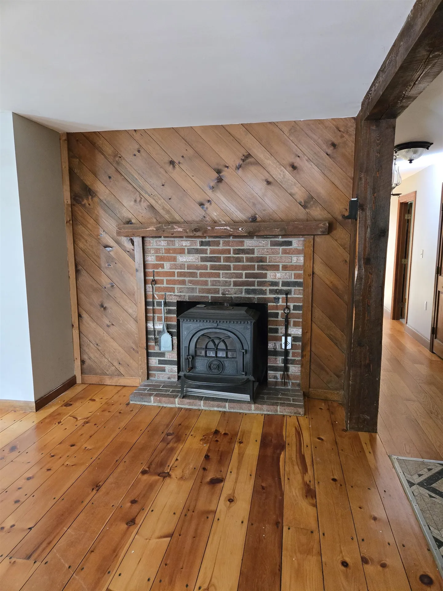 342 Weare Road New Boston NH 03070