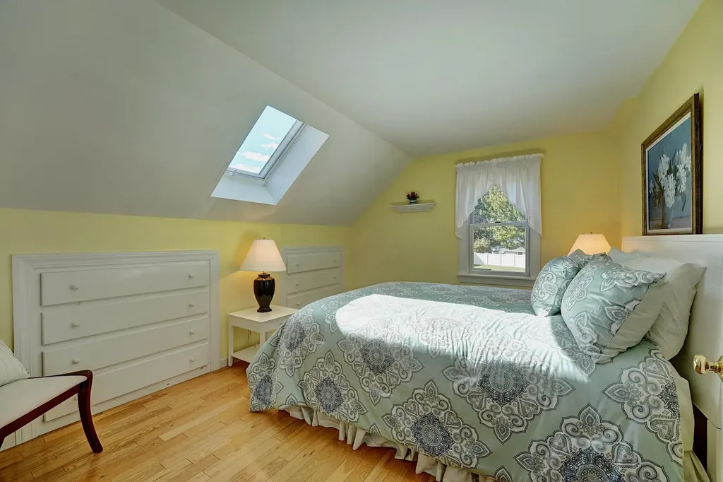 47 Gray Court Rye NH 03870