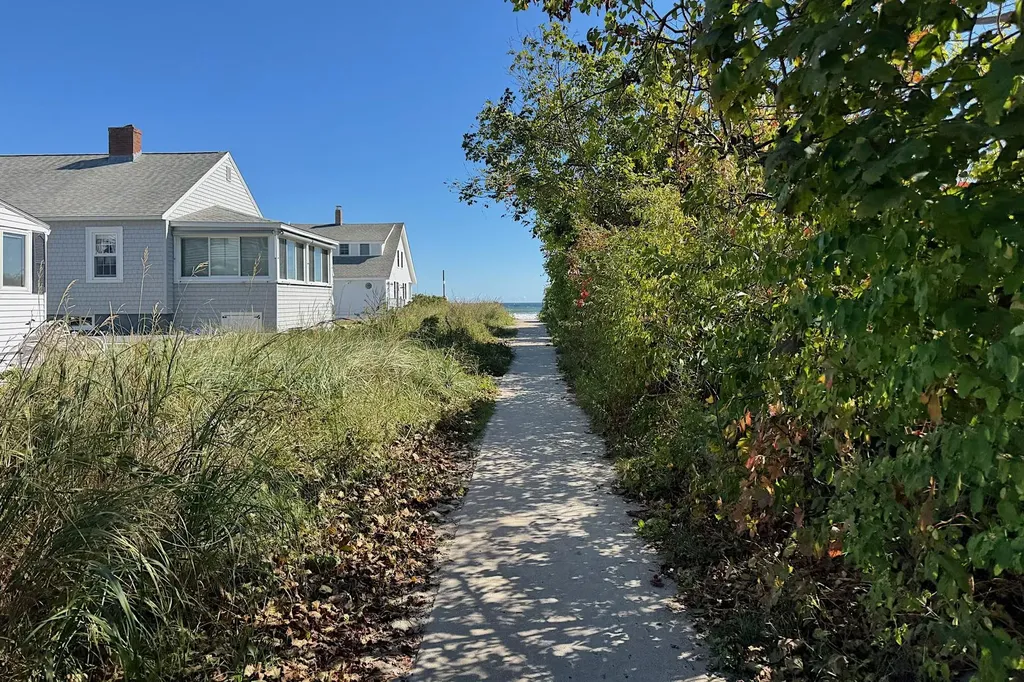 47 Gray Court Rye NH 03870