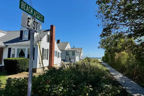 47 Gray Court Rye NH 03870