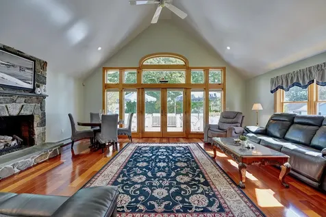 47 Gray Court Rye NH 03870