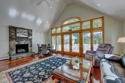 47 Gray Court Rye NH 03870