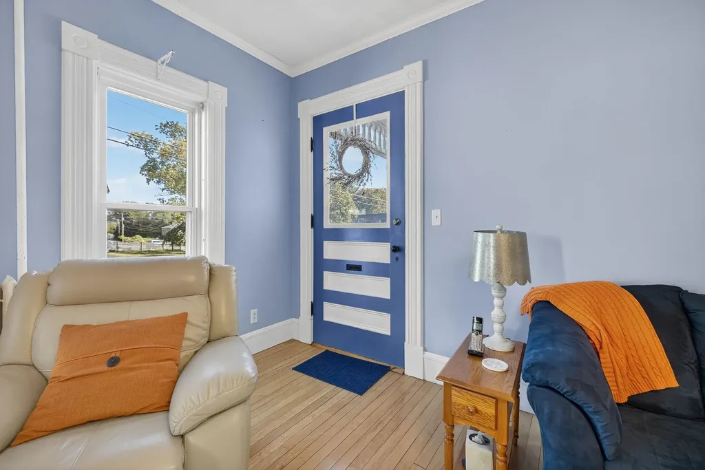 84 East Broadway Street Derry NH 03038