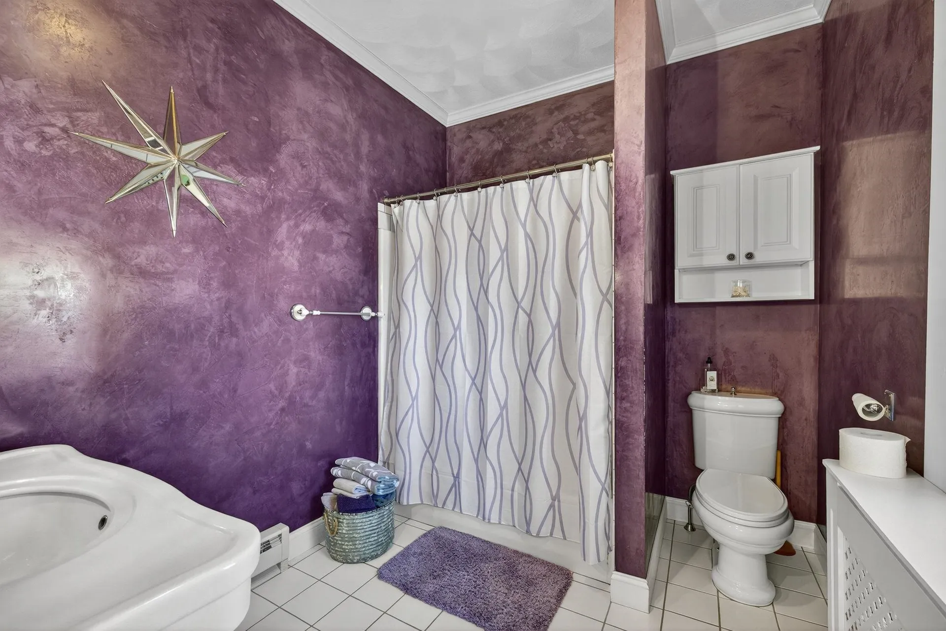 84 East Broadway Street Derry NH 03038