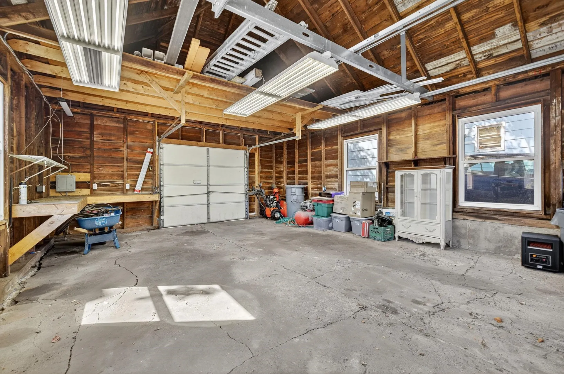 84 East Broadway Street Derry NH 03038