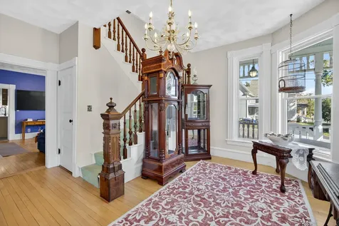 84 East Broadway Street Derry NH 03038