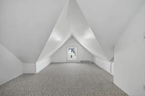 84 East Broadway Street Derry NH 03038