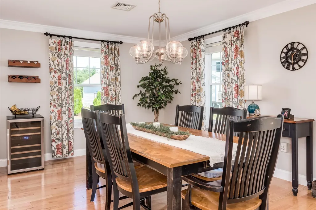 237 Villager Road Chester NH 03036