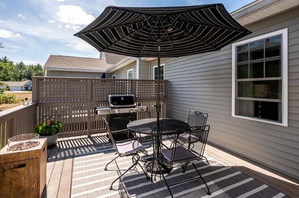 237 Villager Road Chester NH 03036