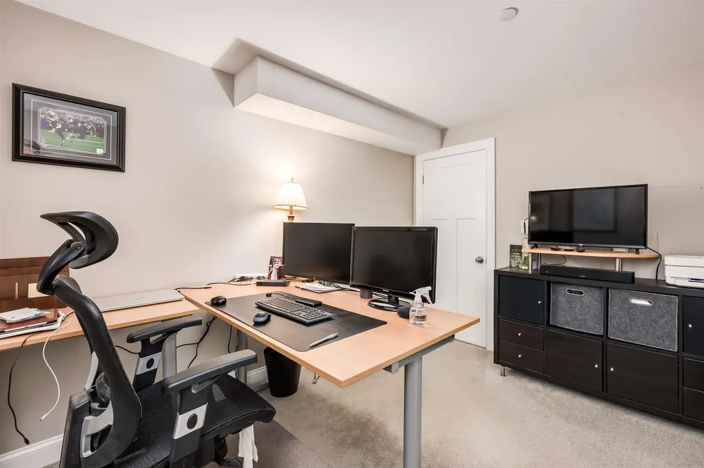 237 Villager Road Chester NH 03036