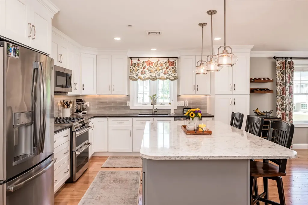 237 Villager Road Chester NH 03036